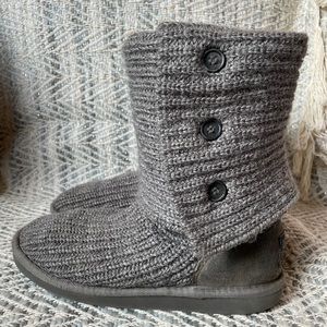 Classic Cardy Boot - UGG